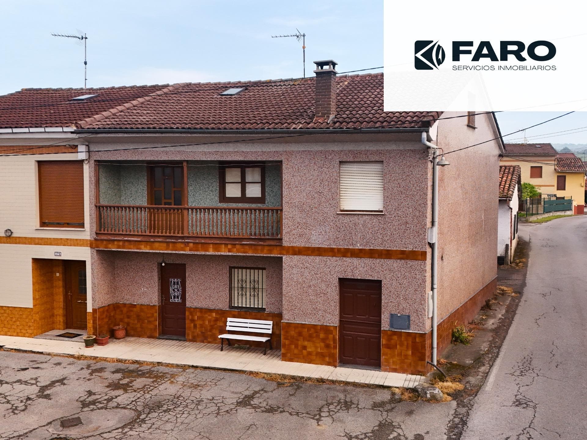 Semi-detached house in Los Corros, Siero (Ref 00105) · photo 1