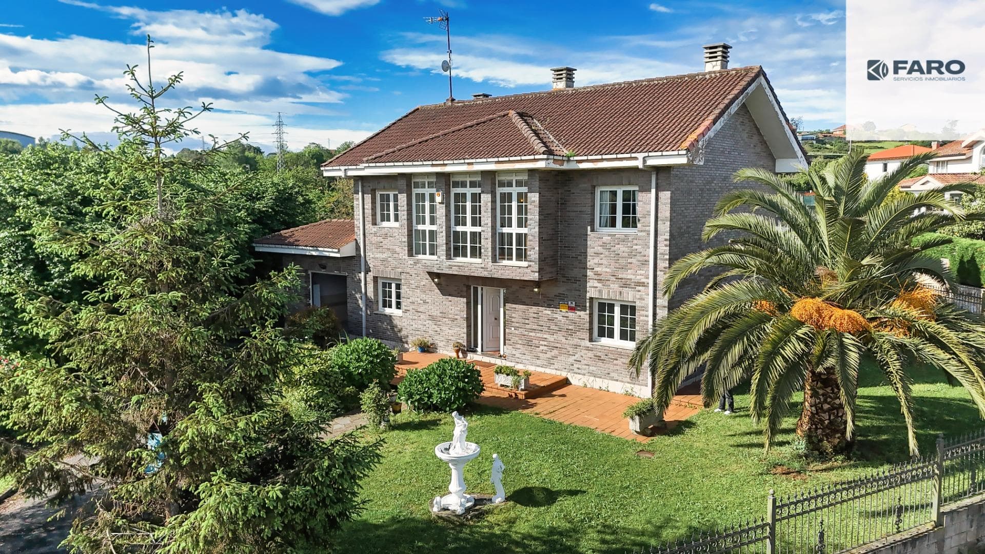 Detached house with pool, large plot and unique spaces just 10 minutes from Gijón (Ref 00114) · photo 1