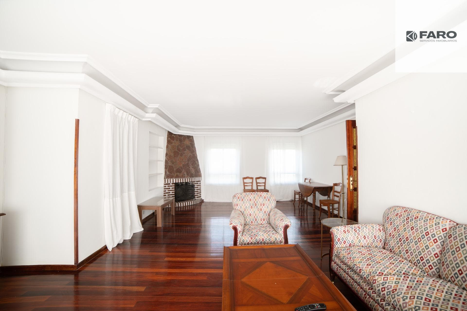 Detached house with hórreo and 1,100 m² plot in Luanco (Ref 00126) · photo 3